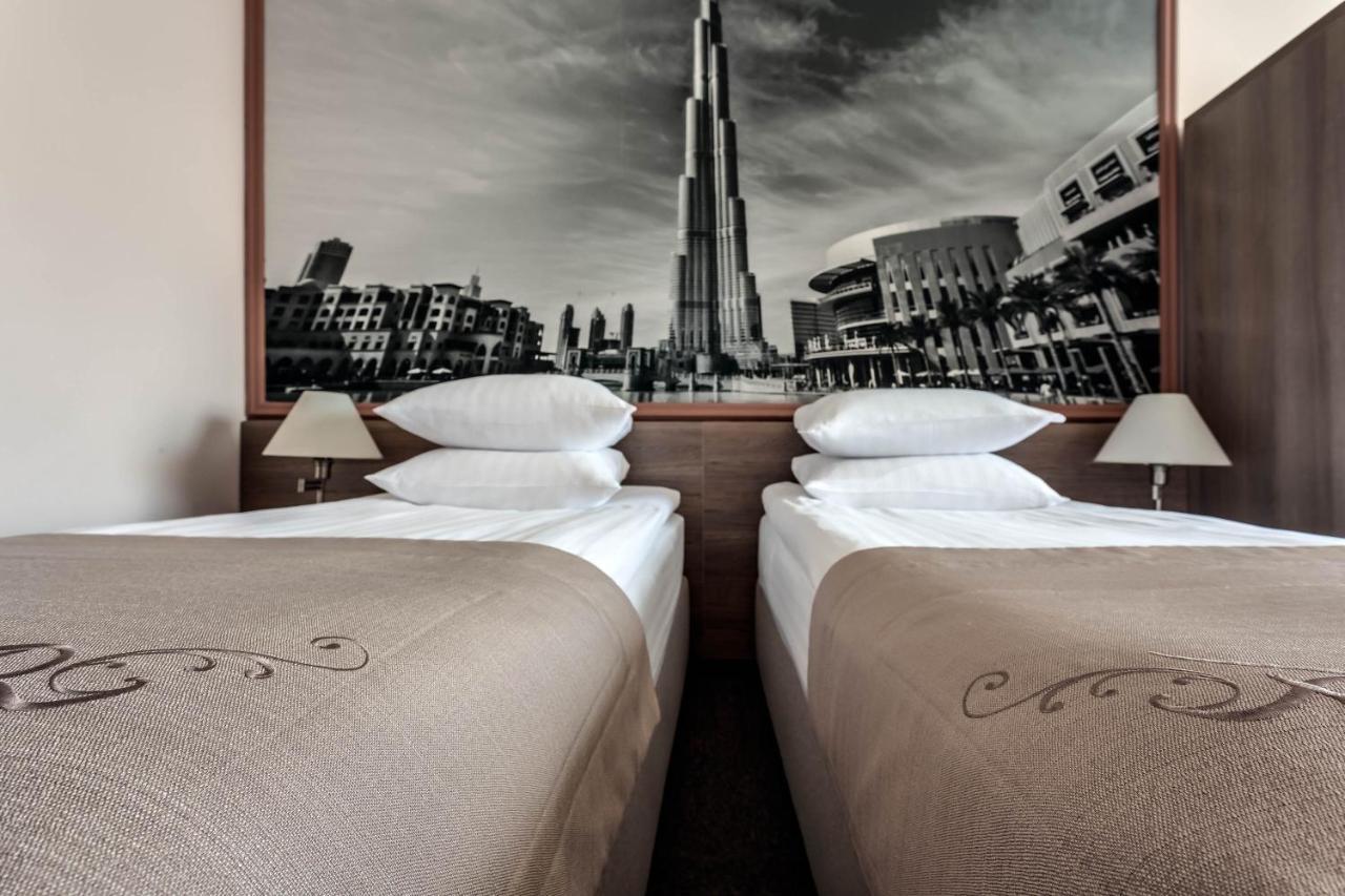Rius Hotel إلفيف المظهر الخارجي الصورة
